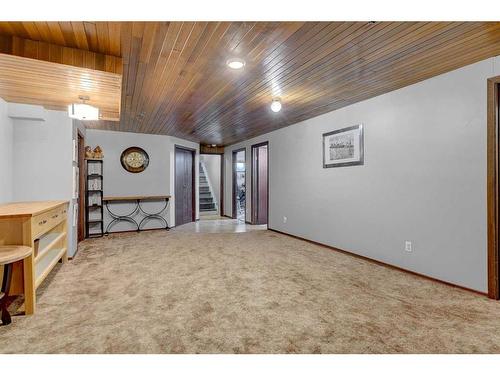 12418 95 Street, Grande Prairie, AB - Indoor Photo Showing Other Room