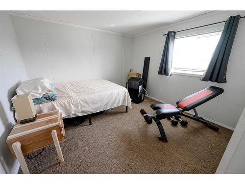 8806 85 Avenue, Grande Prairie, AB - Indoor Photo Showing Bedroom