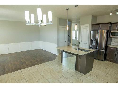 10609 113 Street, Grande Prairie, AB - Indoor Photo Showing Kitchen