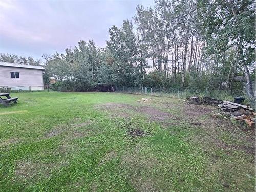 5533 And 5531 51 Street, Berwyn, AB - Outdoor