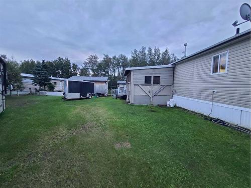 5533 And 5531 51 Street, Berwyn, AB - Outdoor