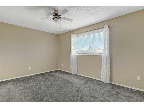 12411 97B Street, Grande Prairie, AB - Indoor Photo Showing Other Room