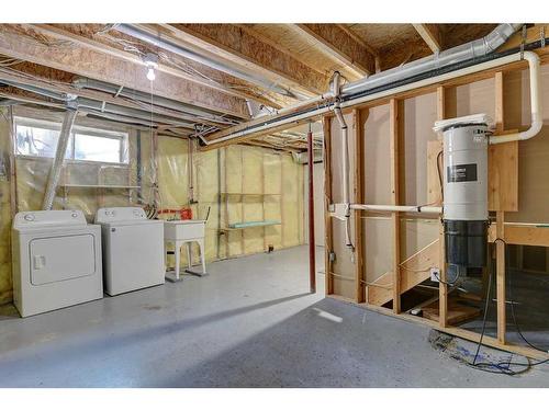 12411 97B Street, Grande Prairie, AB - Indoor Photo Showing Laundry Room