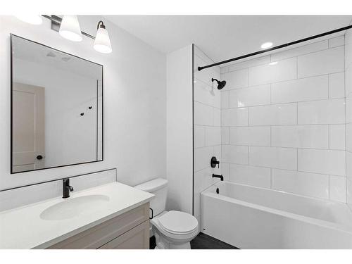 11418 107 Avenue, Grande Prairie, AB - Indoor Photo Showing Bathroom