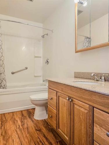 96 97 Avenue, Grande Cache, AB - Indoor Photo Showing Bathroom