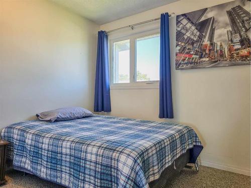 96 97 Avenue, Grande Cache, AB - Indoor Photo Showing Bedroom