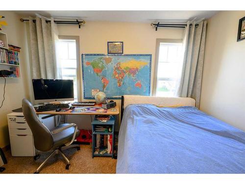 11105 60 Avenue, Grande Prairie, AB - Indoor Photo Showing Bedroom