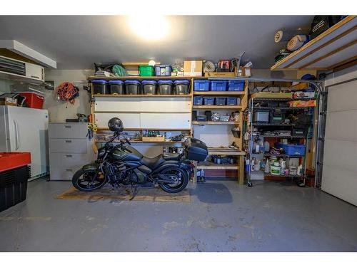 11105 60 Avenue, Grande Prairie, AB - Indoor Photo Showing Garage