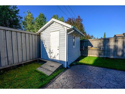 11105 60 Avenue, Grande Prairie, AB - Outdoor