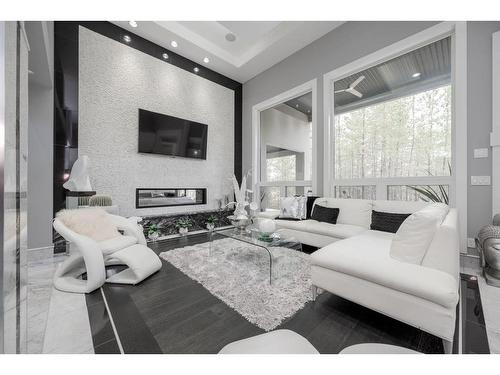 5402 Aspen Drive, Rural Grande Prairie No. 1, County Of, AB - Indoor Photo Showing Living Room With Fireplace