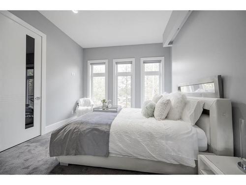 5402 Aspen Drive, Rural Grande Prairie No. 1, County Of, AB - Indoor Photo Showing Bedroom