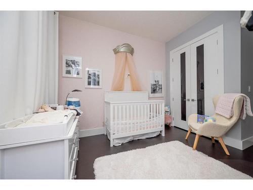 5402 Aspen Drive, Rural Grande Prairie No. 1, County Of, AB - Indoor Photo Showing Bedroom