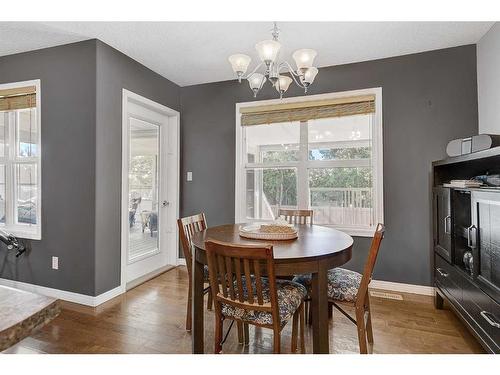 6626 112 Street, Grande Prairie, AB - Indoor Photo Showing Dining Room