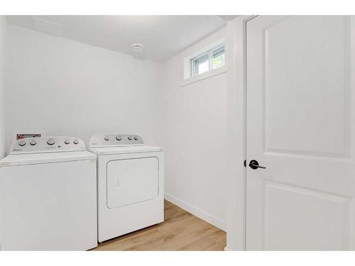 9410 80 Avenue, Grande Prairie, AB - Indoor Photo Showing Laundry Room