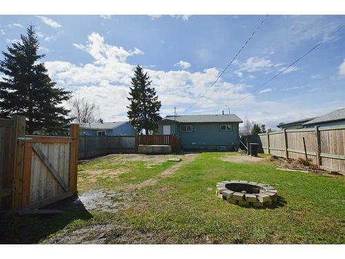 9230 100 Avenue, Grande Prairie, AB - Outdoor With Backyard