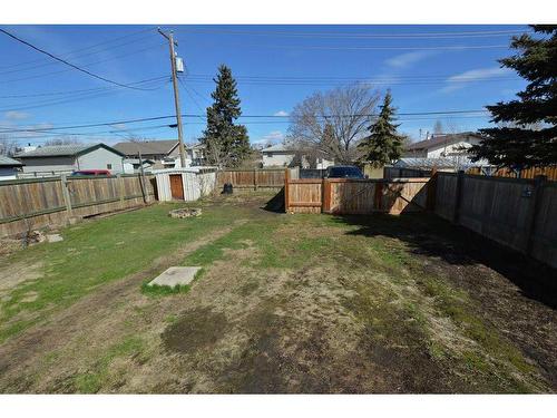 9230 100 Avenue, Grande Prairie, AB - Outdoor With Backyard