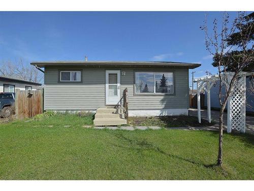 9230 100 Avenue, Grande Prairie, AB - Outdoor