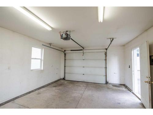 10229 108 Avenue, Grande Prairie, AB - Indoor Photo Showing Garage