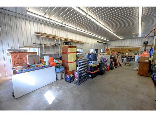 740081 Range Road 54, Rural Grande Prairie No. 1, County Of, AB - Indoor Photo Showing Garage