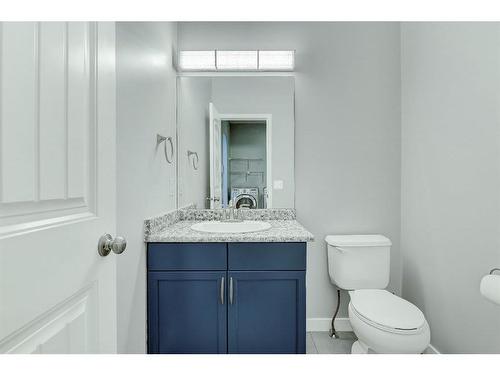 8821 88 Avenue, Grande Prairie, AB - Indoor Photo Showing Bathroom