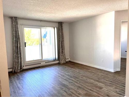 403-10405 99 Avenue, Grande Prairie, AB - Indoor Photo Showing Other Room