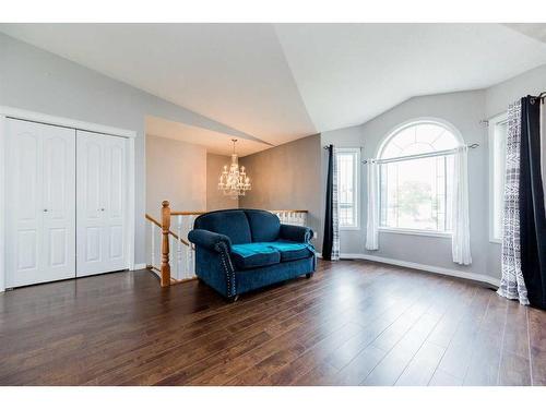 11921 105A Street, Grande Prairie, AB - Indoor Photo Showing Living Room