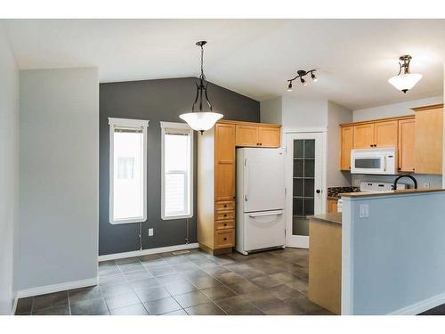 11334 Pinnacle Drive, Grande Prairie, AB - Indoor Photo Showing Kitchen