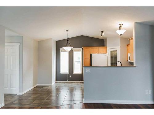 11334 Pinnacle Drive, Grande Prairie, AB - Indoor Photo Showing Kitchen