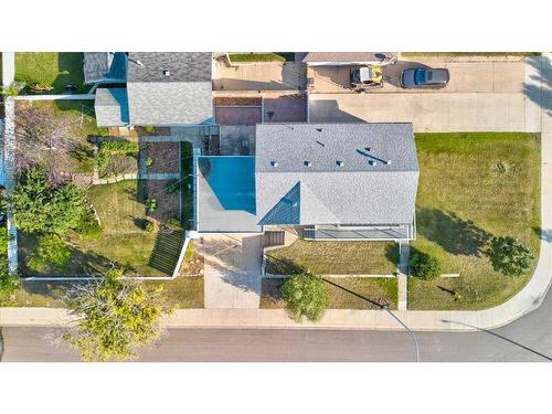 10834 95 Street, Grande Prairie, AB - Outdoor