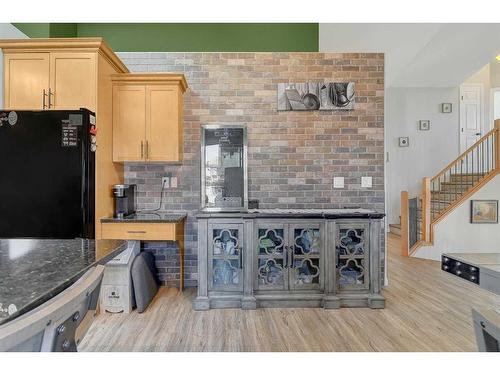 8902 130 A Avenue, Grande Prairie, AB - Indoor Photo Showing Kitchen