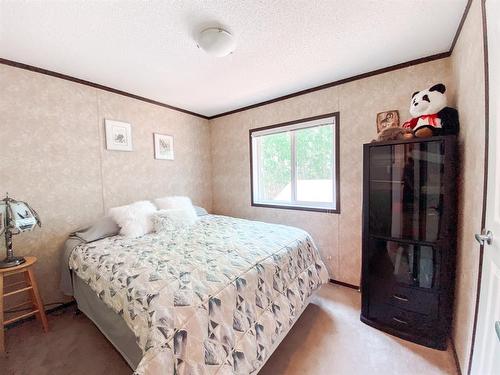 8366 794 Township, Rural Saddle Hills County, AB - Indoor Photo Showing Bedroom