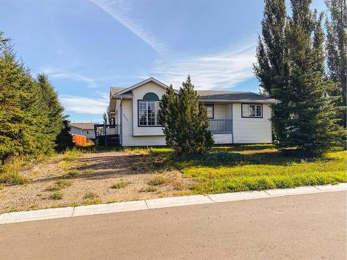 4535 46 Street, Rycroft, AB - Outdoor