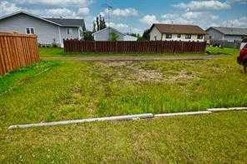 4535 46 Street, Rycroft, AB - Outdoor