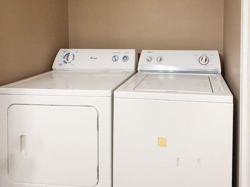 10602 103 Street, Grande Prairie, AB - Indoor Photo Showing Laundry Room