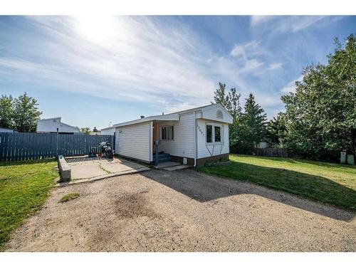 12001-96A St, Grande Prairie, AB - Outdoor