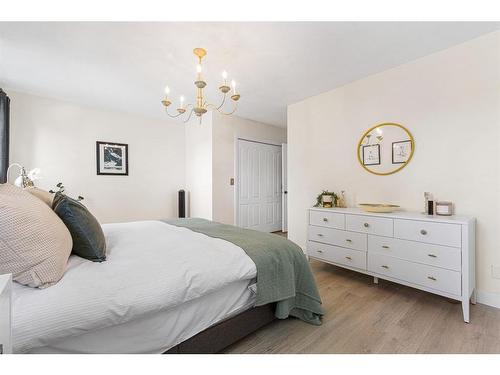 10210 107 Avenue, Grande Prairie, AB - Indoor Photo Showing Bedroom