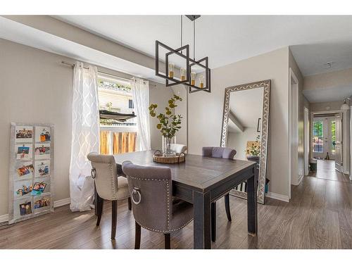 10210 107 Avenue, Grande Prairie, AB - Indoor Photo Showing Dining Room