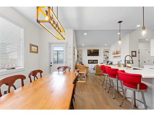 11926 79 Avenue, Grande Prairie, AB - Indoor Photo Showing Dining Room