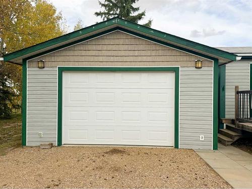 5008 49 Avenue, Guy, AB - Outdoor With Exterior