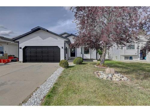 7822 Michaelis Boulevard, Grande Prairie, AB - Outdoor