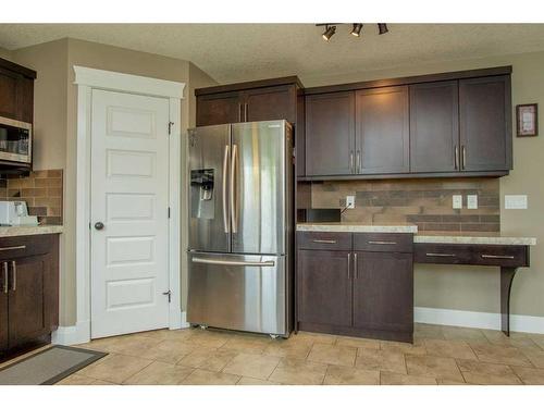 7102 86 Street, Grande Prairie, AB - Indoor Photo Showing Kitchen