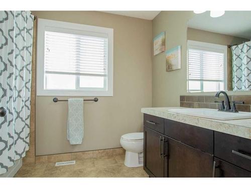 7102 86 Street, Grande Prairie, AB - Indoor Photo Showing Bathroom