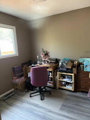 7105 99 Street, Peace River, AB - Indoor Photo Showing Office