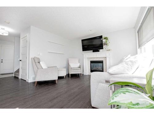 10213 125 Avenue, Grande Prairie, AB - Indoor Photo Showing Living Room With Fireplace