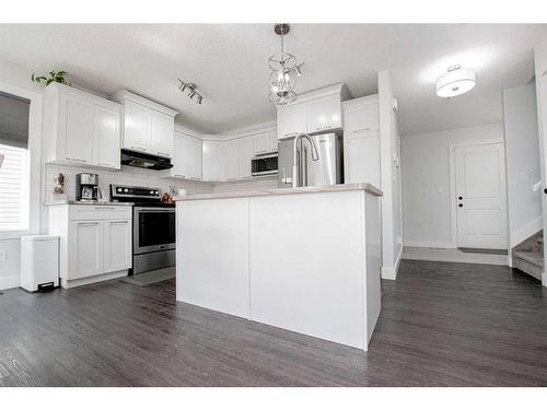 10213 125 Avenue, Grande Prairie, AB - Indoor Photo Showing Kitchen