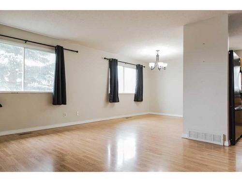 10210 91 Street, Grande Prairie, AB - Indoor Photo Showing Other Room