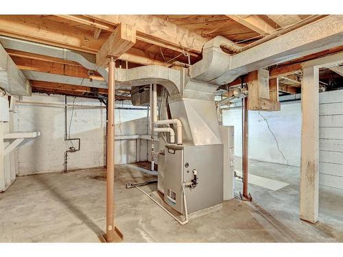 10805 102 Avenue, Fairview, AB - Indoor Photo Showing Basement