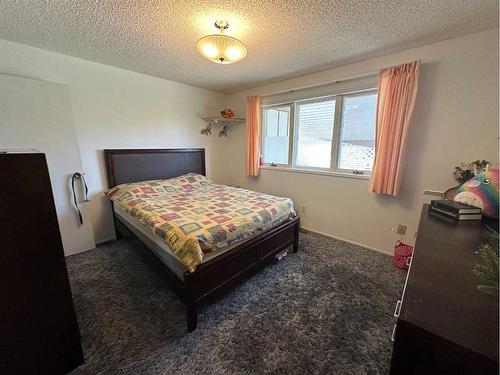 844032 235A Range Road, Rural Northern Lights, County Of, AB - Indoor Photo Showing Bedroom