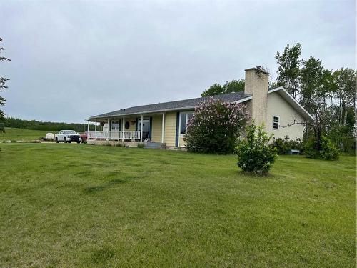 6800 100 Avenue, Peace River, AB - Outdoor