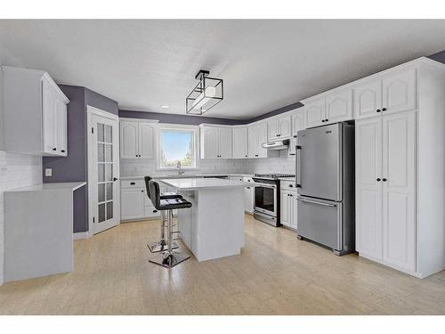 721040 Rge Rd 54, Rural Grande Prairie No. 1, County Of, AB - Indoor Photo Showing Kitchen With Stainless Steel Kitchen